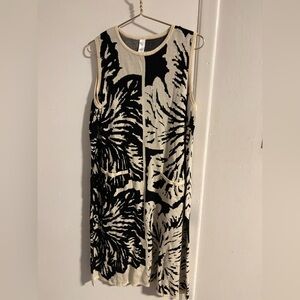 Marla Wynne Black & Cream Knit Sleeveless Sweater Dress | Size 1x
(441)